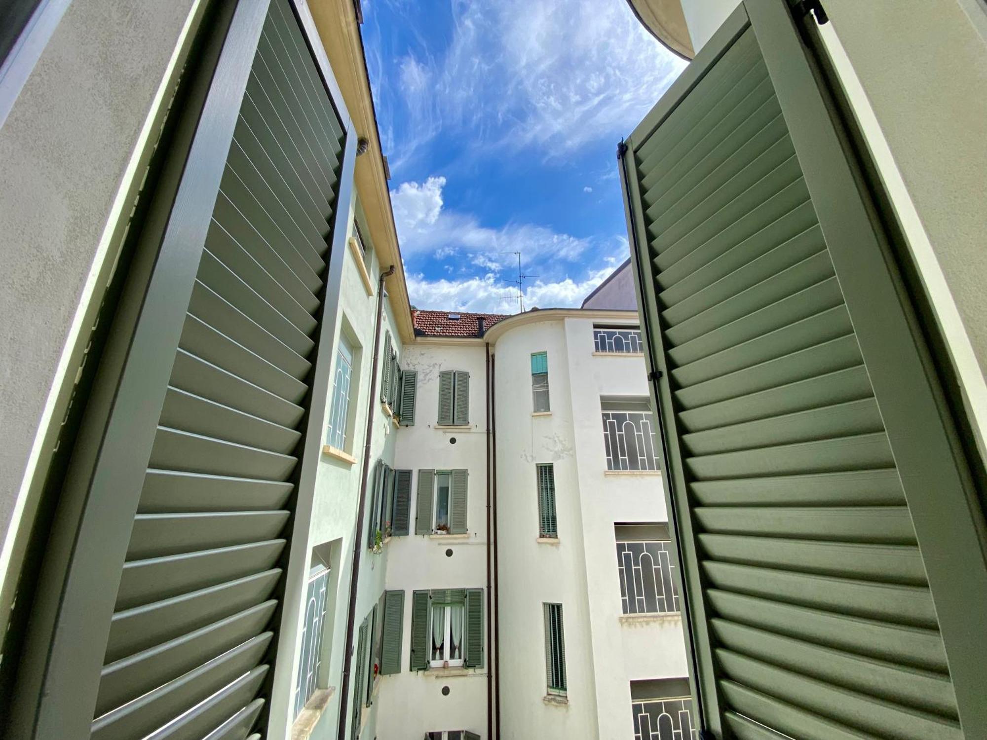 Comoluxhouse- Intero Appartamento Kamer foto