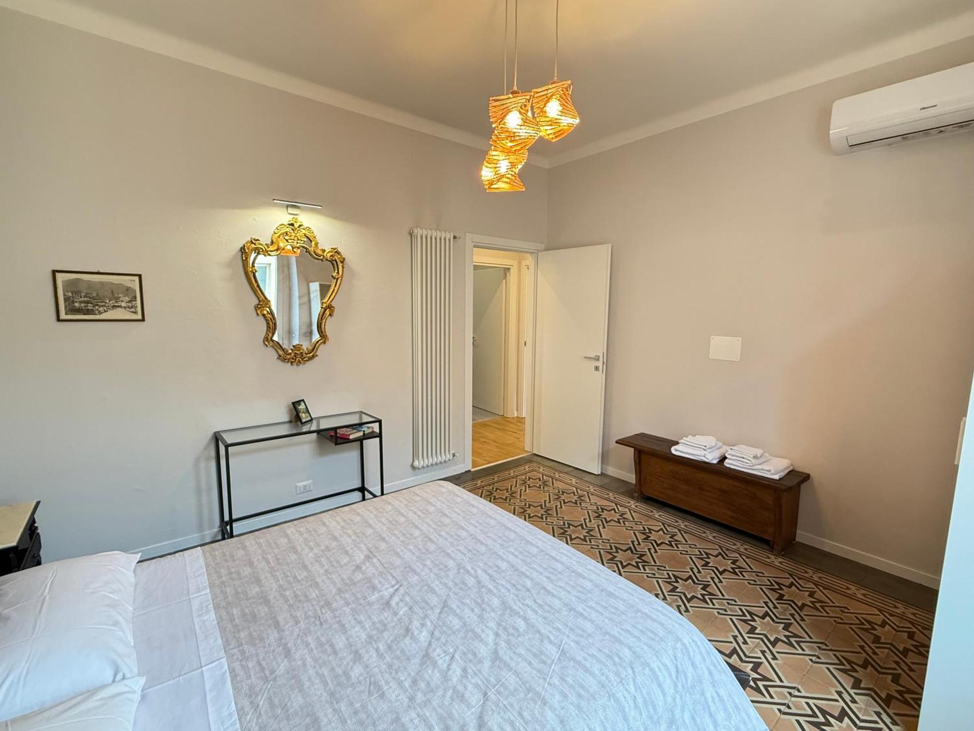 Comoluxhouse- Intero Appartamento Buitenkant foto